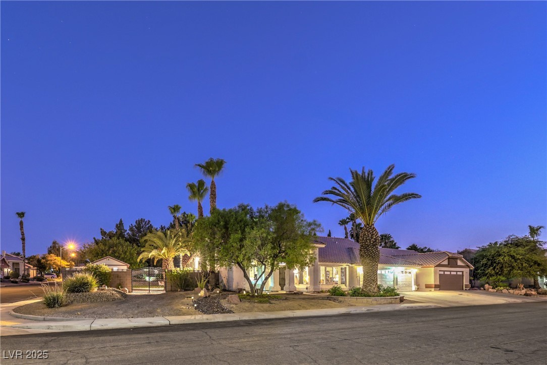 1707 Golden Vista Drive