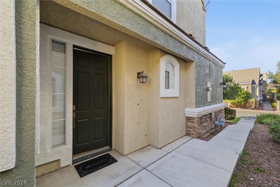 972 Prestwick Street