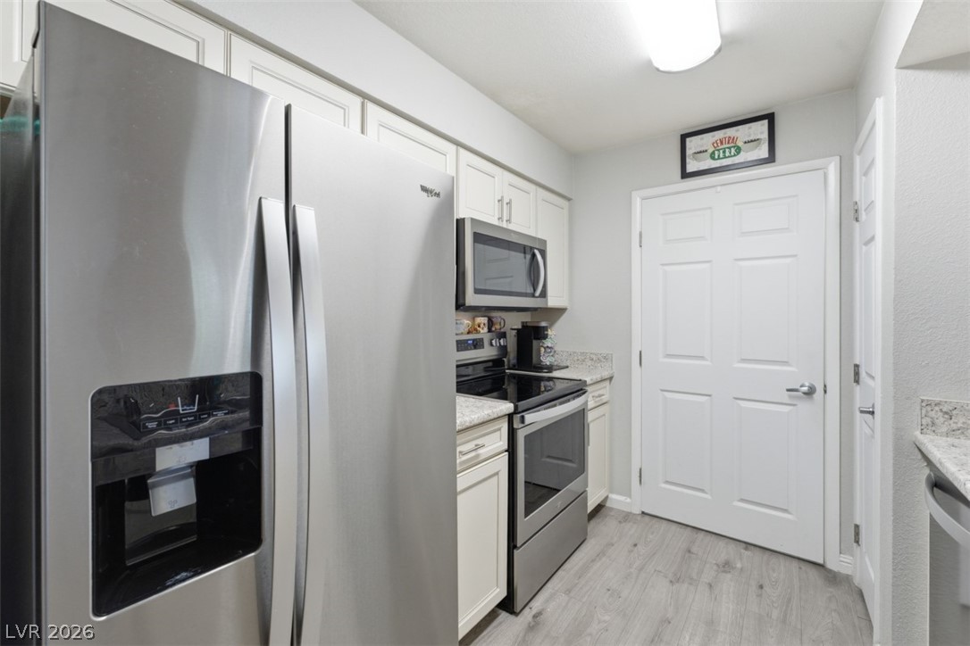 1150 N Buffalo Drive 1046