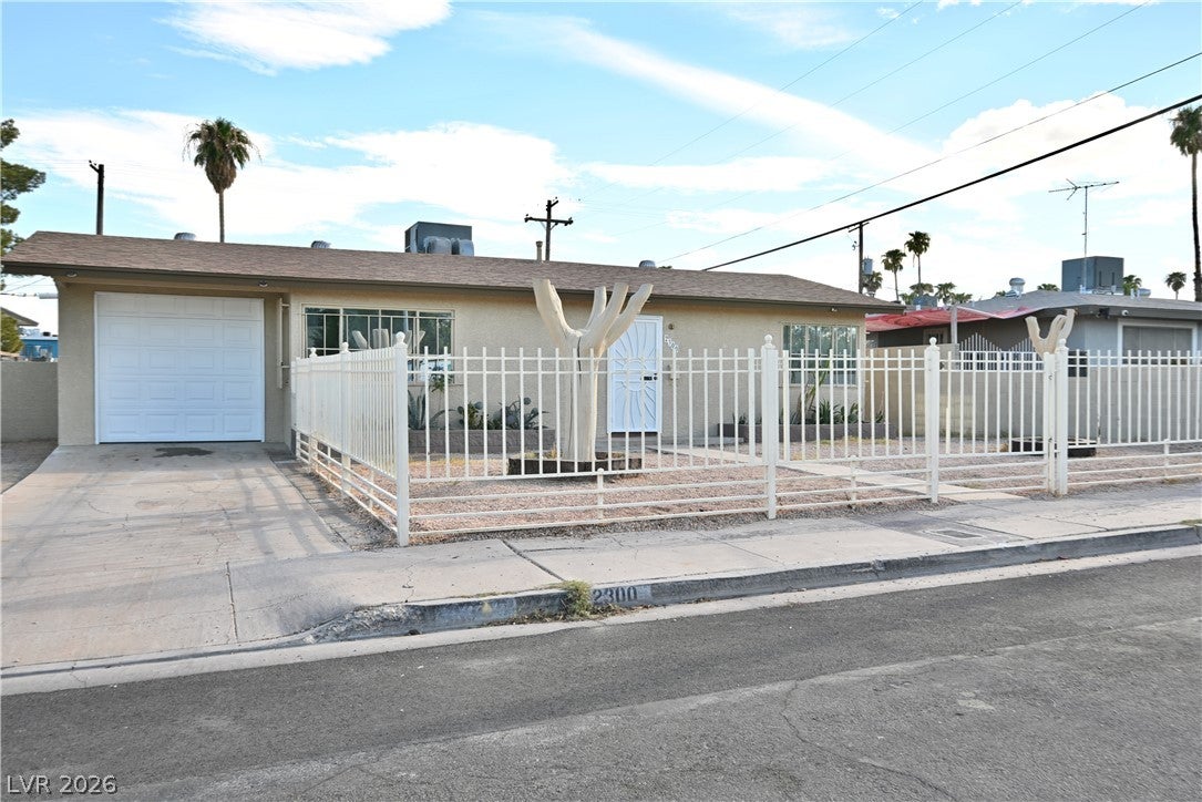 2300 Isabelle Avenue