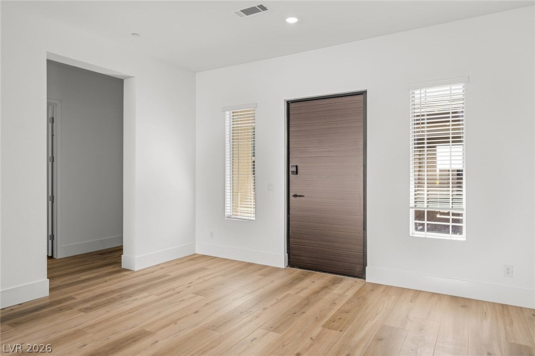 193 Sunnyvale Spring Street