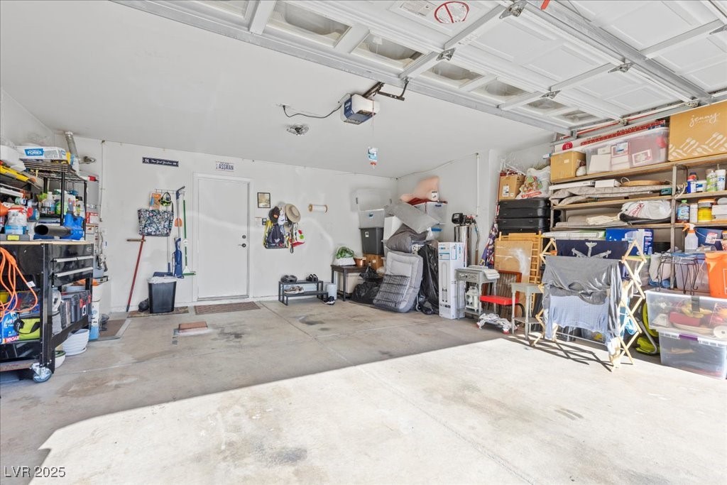 Henderson, Nevada 89074, United States, 3 Bedrooms Bedrooms, ,2 BathroomsBathrooms,Residential,Active,194145