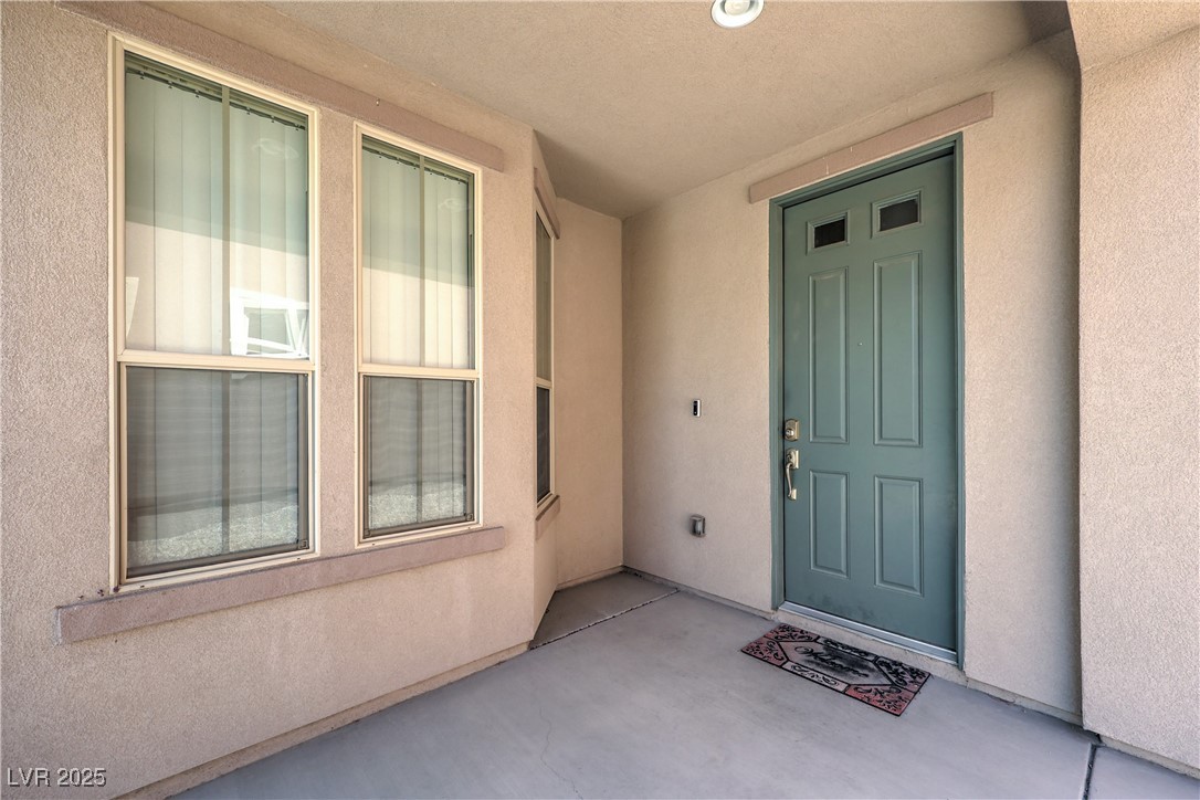 3813 Jasmine Heights Avenue