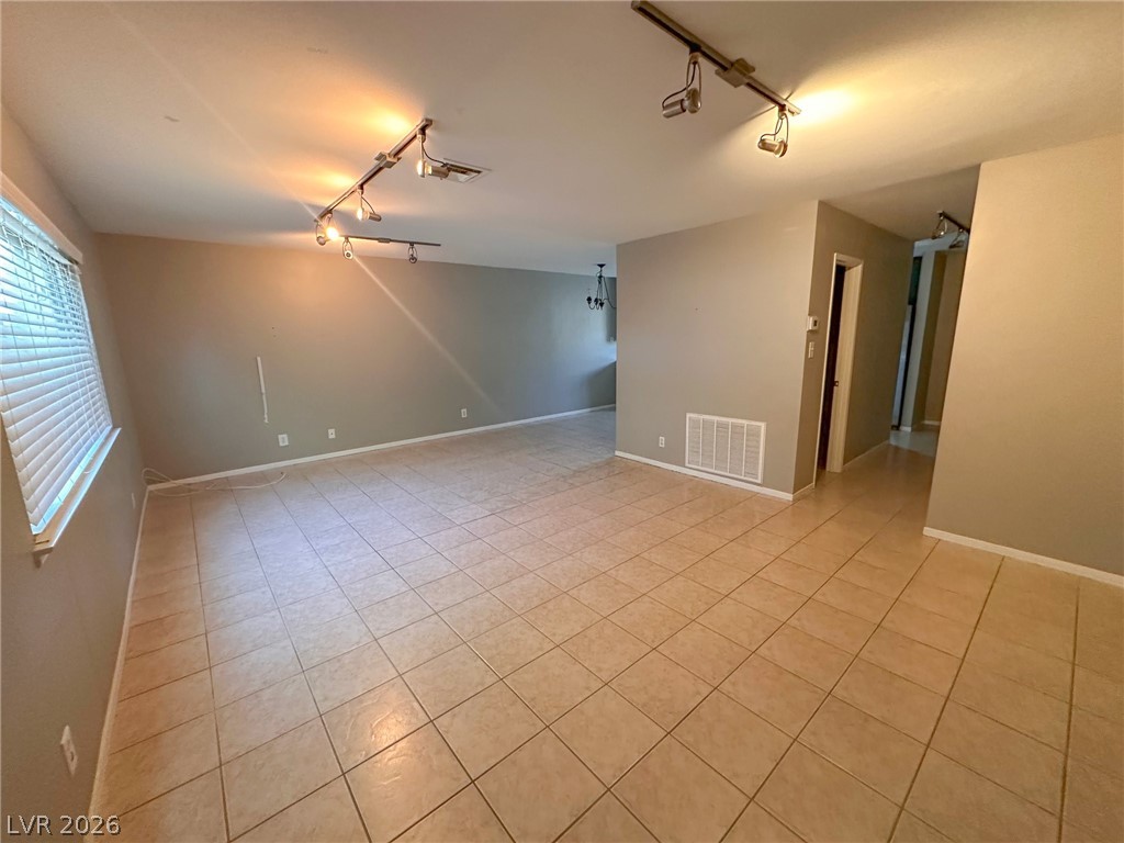 641 Pecos Way