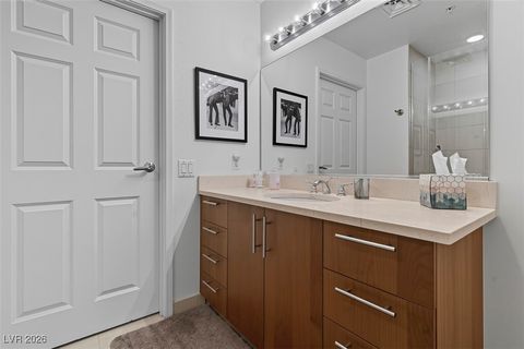 Tiny photo for 200 W Sahara Avenue #1405, Las Vegas, NV 89102 (MLS # 2745392)