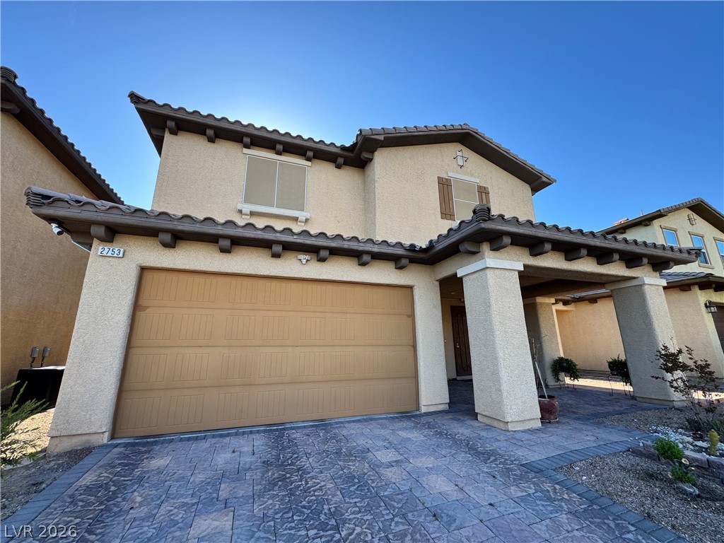 2753 Sunrise Bluff Drive