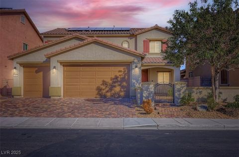 Photo of 454 Lost Horizon Avenue, Henderson, NV 89002 (MLS # 2740785)