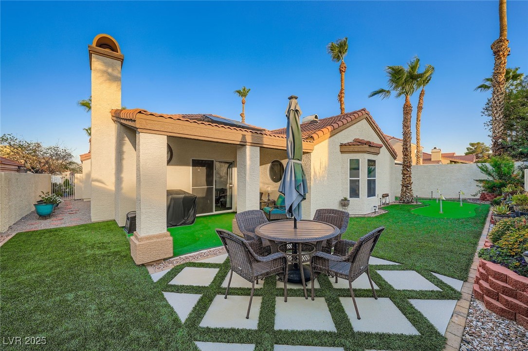 17 Sandwedge Drive