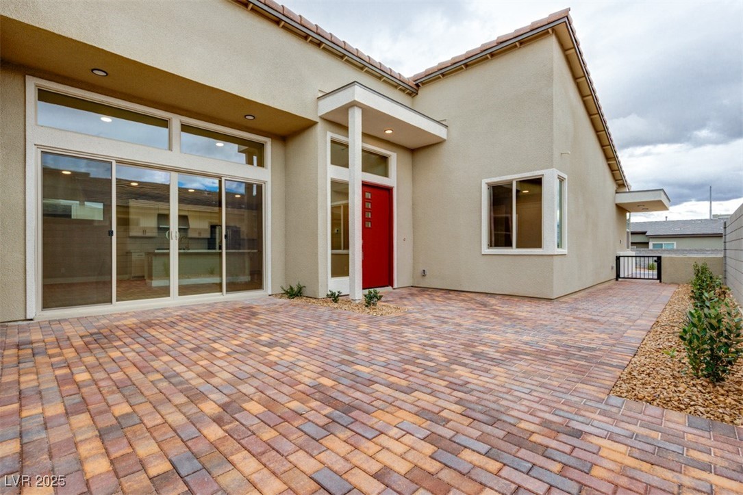 10349 Mulberry Crest Avenue