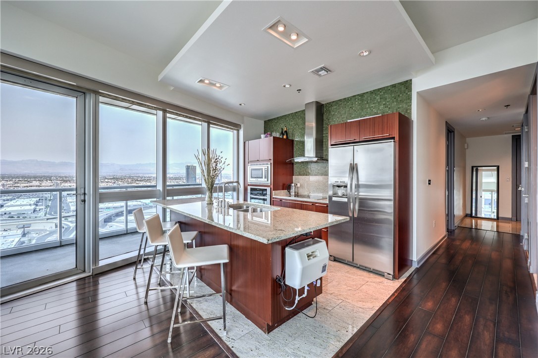 4471 Dean Martin Drive 3201