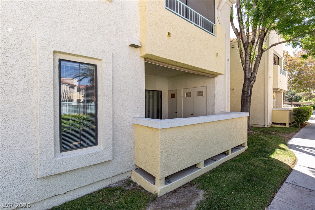 4877 S Torrey Pines Drive 105