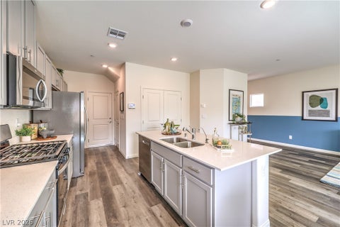 Tiny photo for 1095 Saffron Toucan Lane, Henderson, NV 89011 (MLS # 2800037)