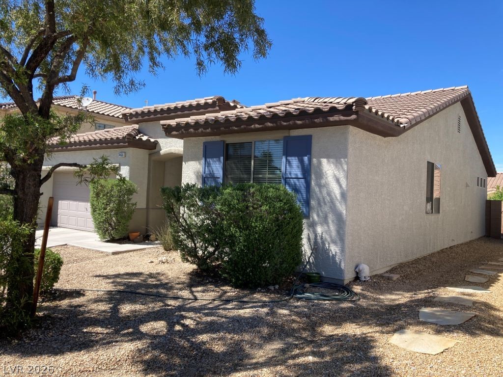 7466 Stray Horse Avenue