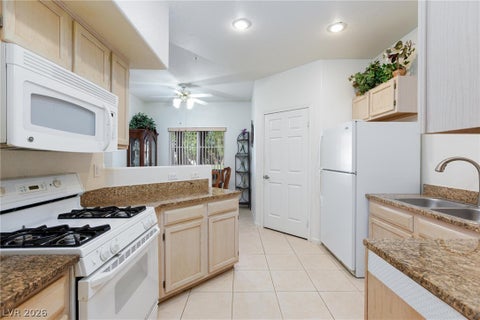 Condo For Sale - 6480 Annie Oakley Drive #511<br/> Las Vegas, NV 89120