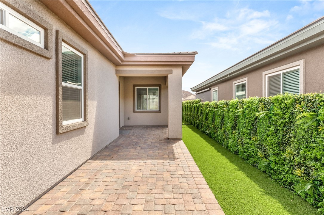 Henderson, Nevada 89011, United States, 3 Bedrooms Bedrooms, ,2 BathroomsBathrooms,Residential,Active,43286