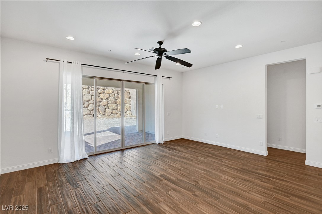 395 Nine Mile Creek Drive, Las Vegas, Nevada image 17