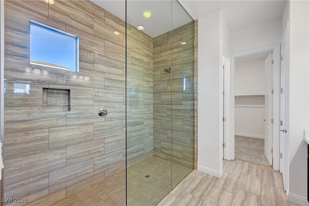 395 Nine Mile Creek Drive, Las Vegas, Nevada image 5