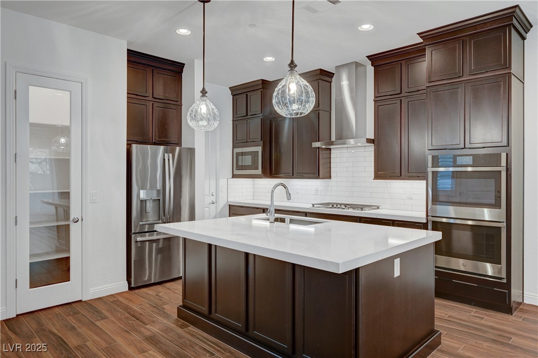 395 Nine Mile Creek Drive, Las Vegas, Nevada image 1