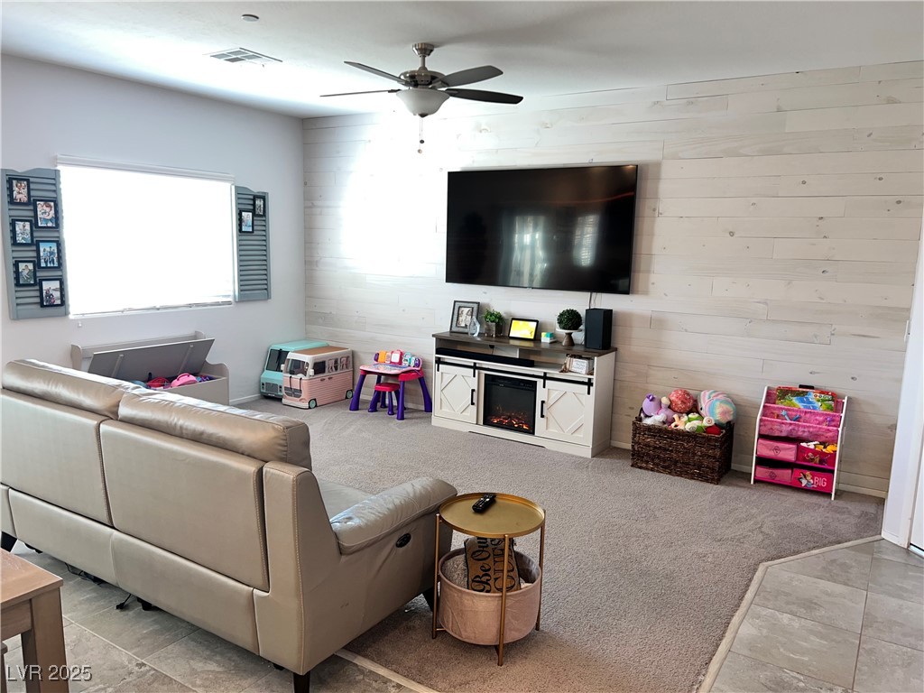 2585 Amazing Meadows Avenue 1007