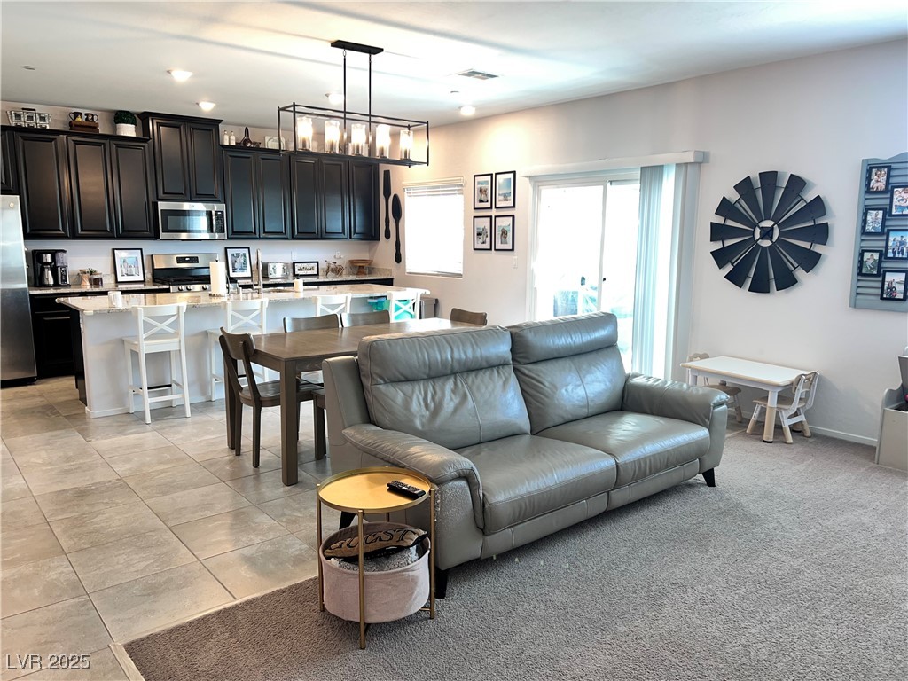 2585 Amazing Meadows Avenue 1007
