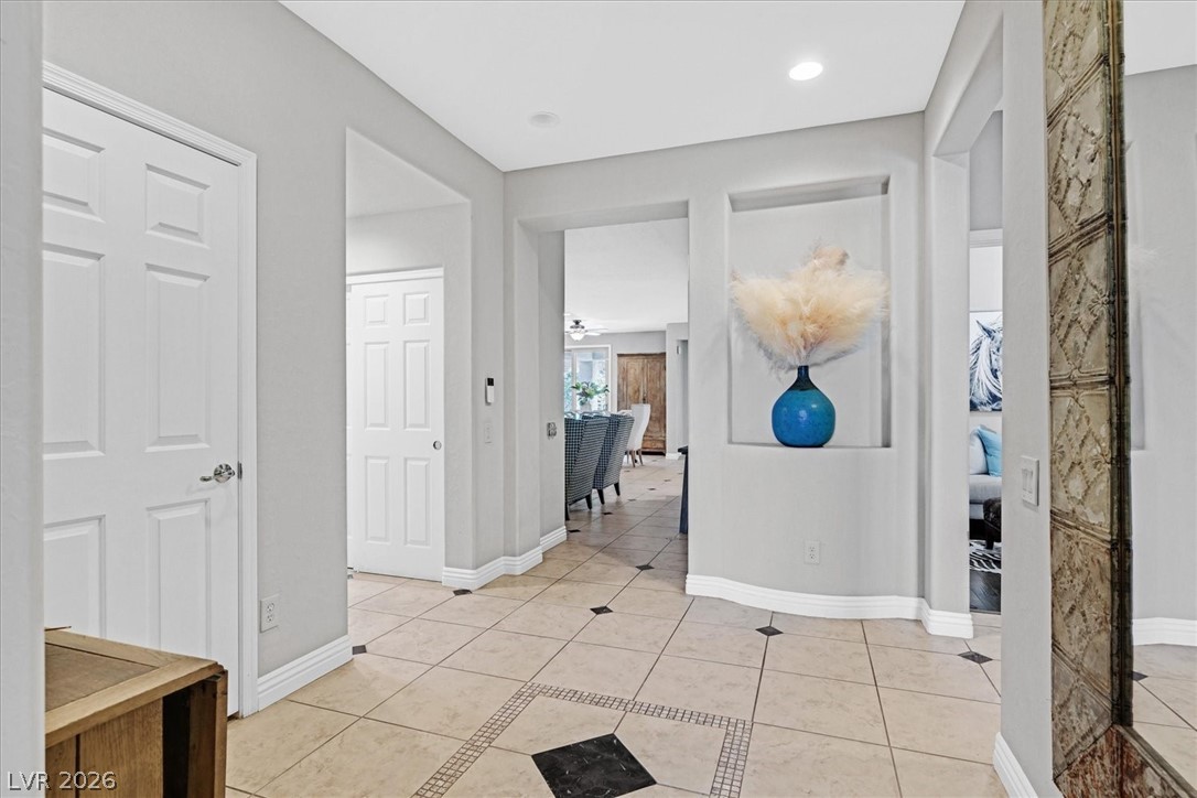 2625 Rue Montpellier Avenue