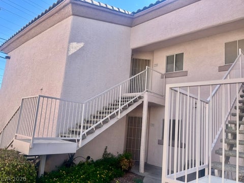 Condo For Rent - 4555 E Sahara Avenue #219<br/> Clark County, Las Vegas, NV 89104