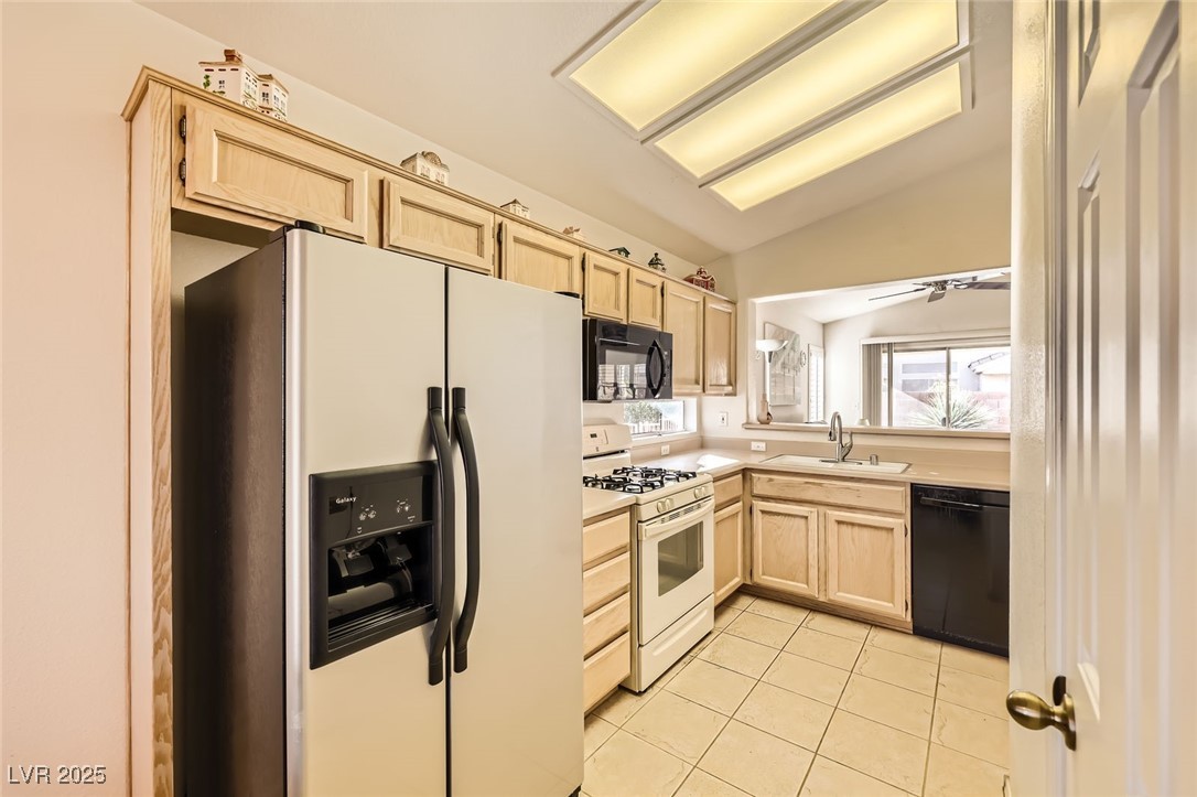2105 Poppywood Avenue, Henderson, Nevada image 26