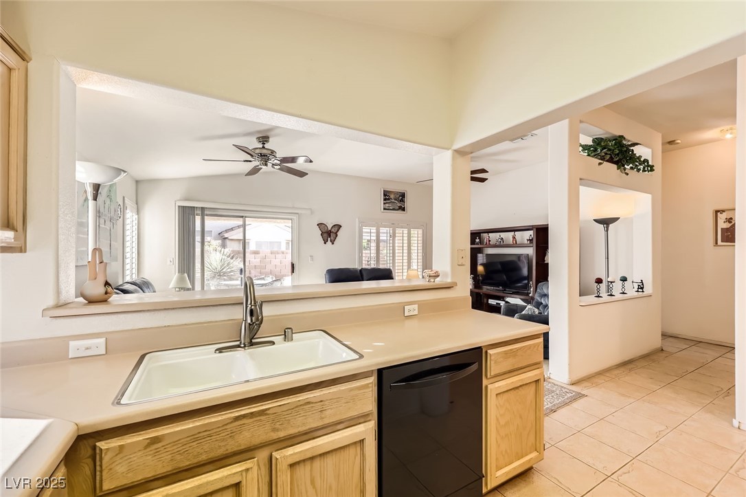 2105 Poppywood Avenue, Henderson, Nevada image 25