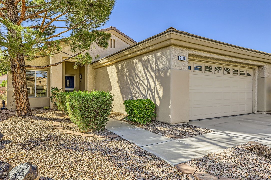 2105 Poppywood Avenue, Henderson, Nevada image 6