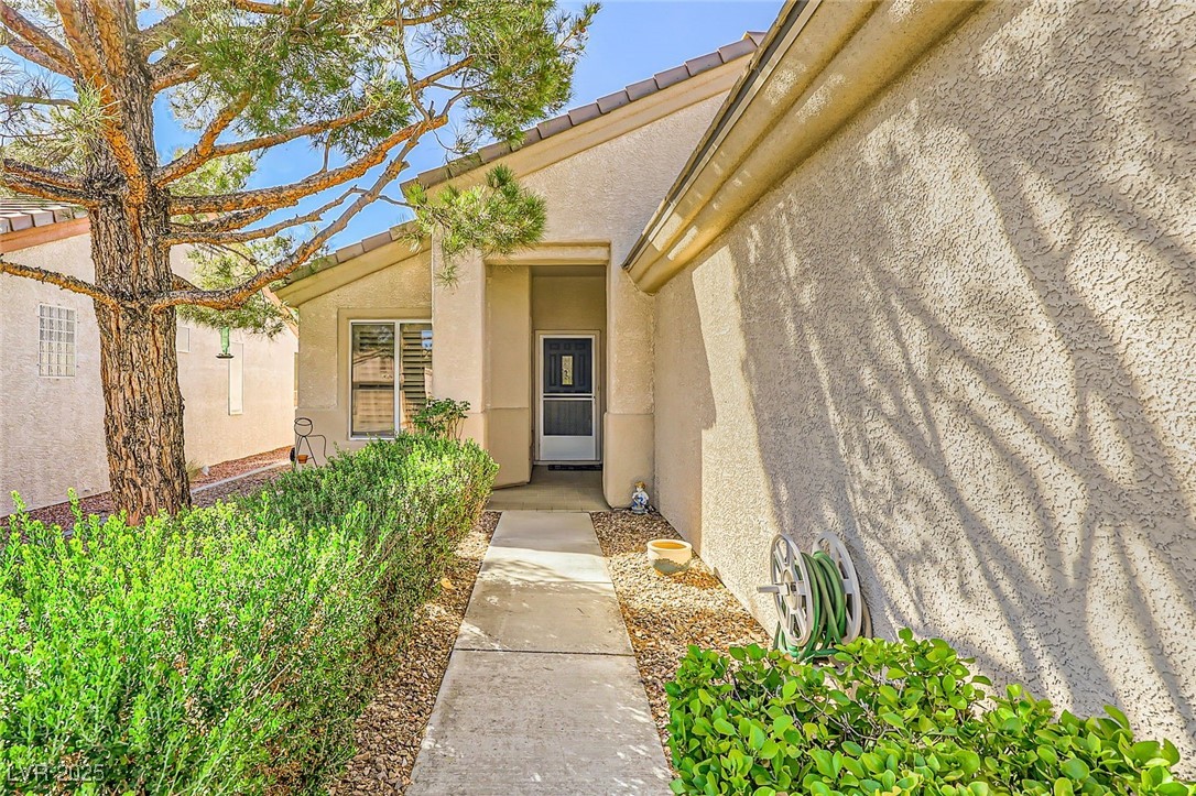 2105 Poppywood Avenue, Henderson, Nevada image 8