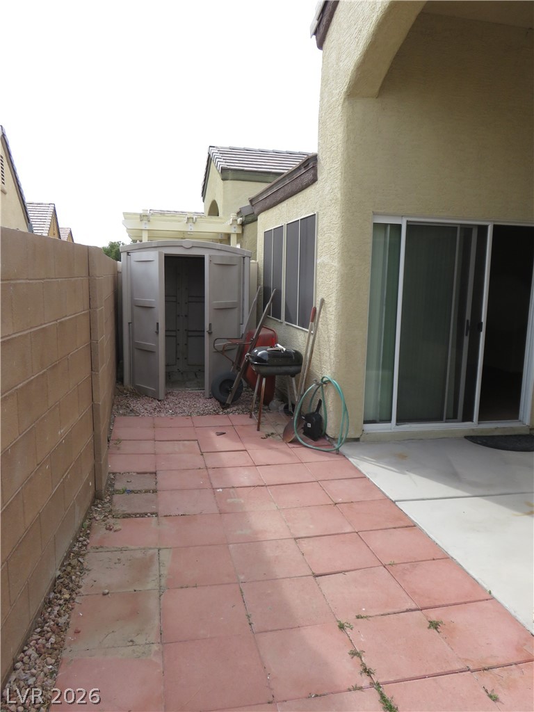 3358 Glacial Lake Street