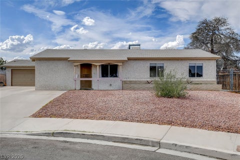 Homes For Sale - 804 Larch Court<br/> Clark County, Las Vegas, NV 89145