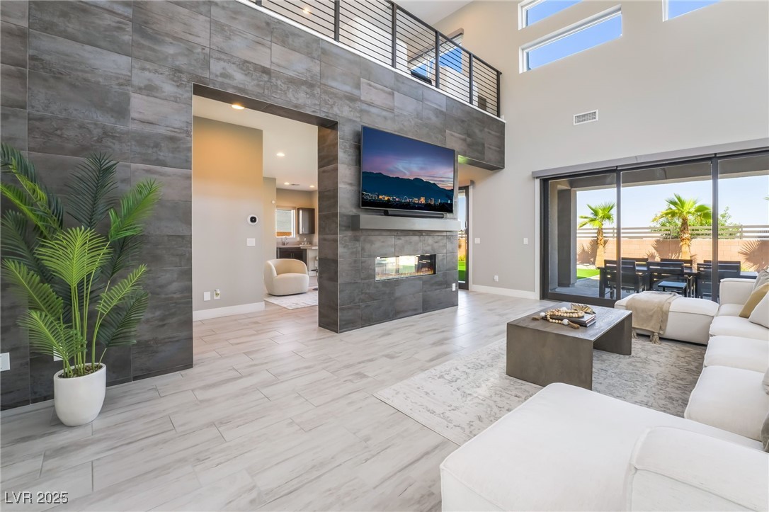 4056 Desert Trace Court