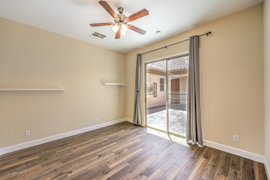 35 Glade Water Drive, Henderson, Nevada image 34