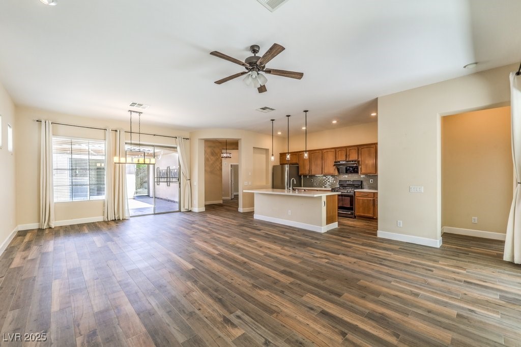 35 Glade Water Drive, Henderson, Nevada image 15