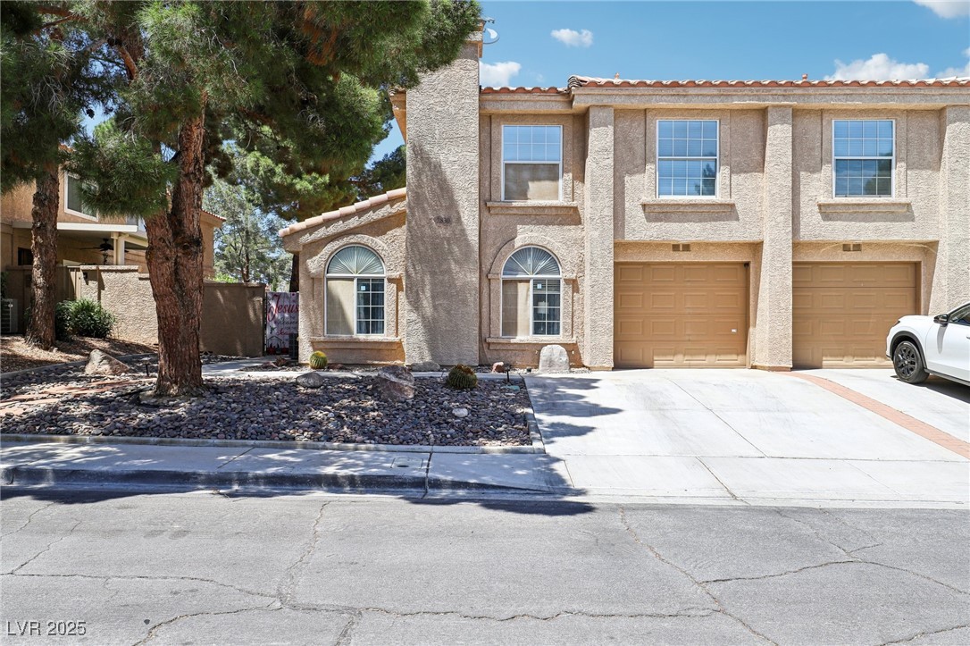 2830 Crystal Lantern Drive, Henderson, Nevada image 1