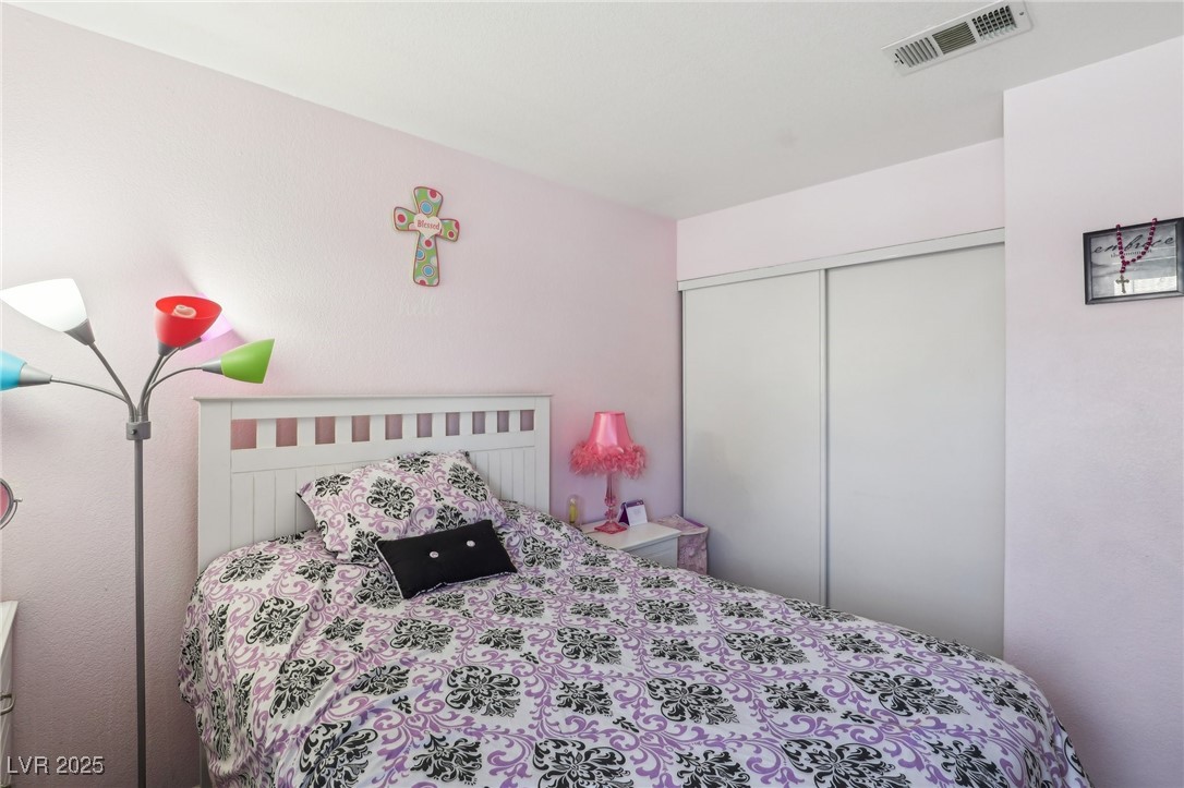 2830 Crystal Lantern Drive, Henderson, Nevada image 29