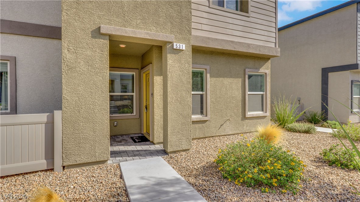 531 Clearsable Avenue