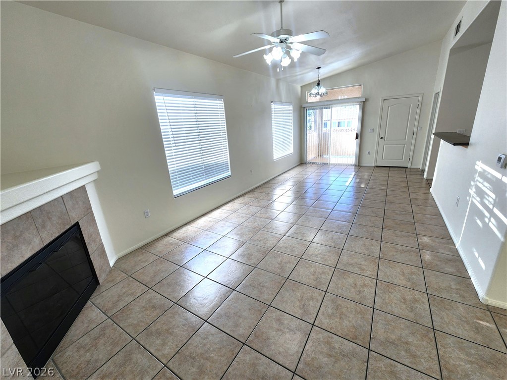 2305 W Horizon Ridge Parkway 2321