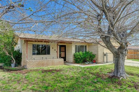 Photo of 116 Reese Street, Las Vegas, NV 89107 (MLS # 2760954)