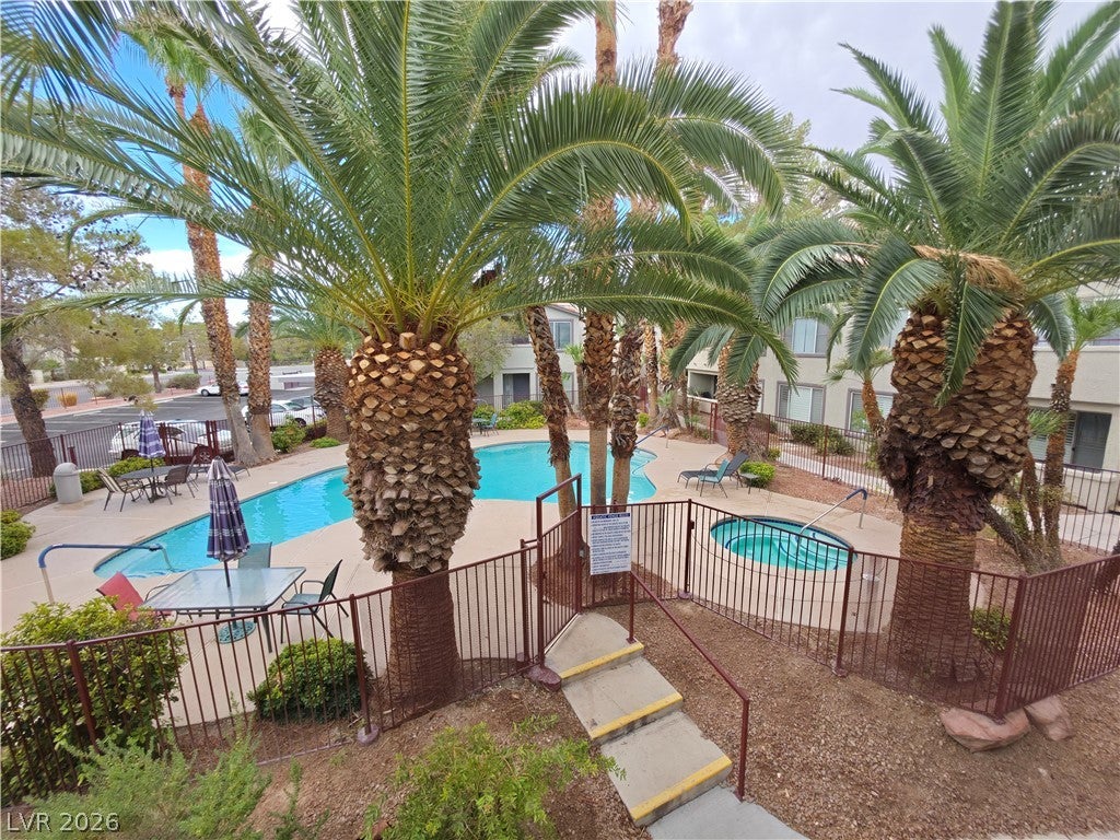4955 Lindell Road 204