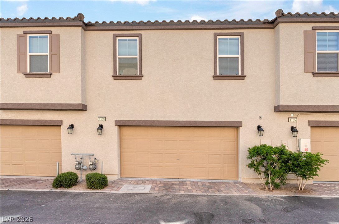 1183 Solano Hills Court