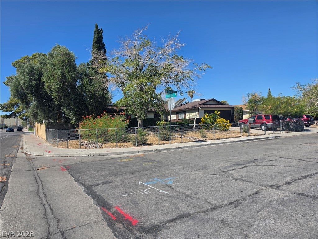 Photo of 5289 Reeder Circle, Las Vegas, NV 89119 (MLS # 2824192)