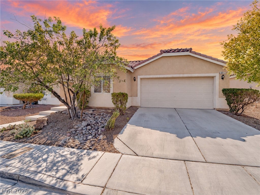 Photo of 5977 Sierra Medina Avenue, Las Vegas, NV 89139 (MLS # 2828382)