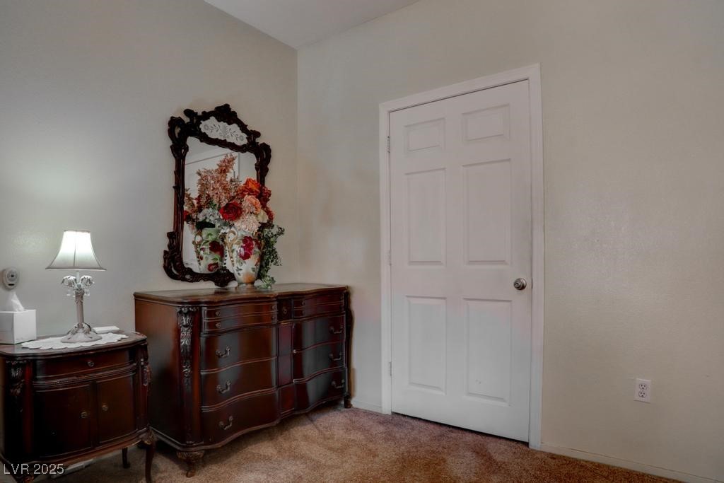Las Vegas, Nevada 89118, United States, 2 Bedrooms Bedrooms, ,2 BathroomsBathrooms,Residential,Pending,2611