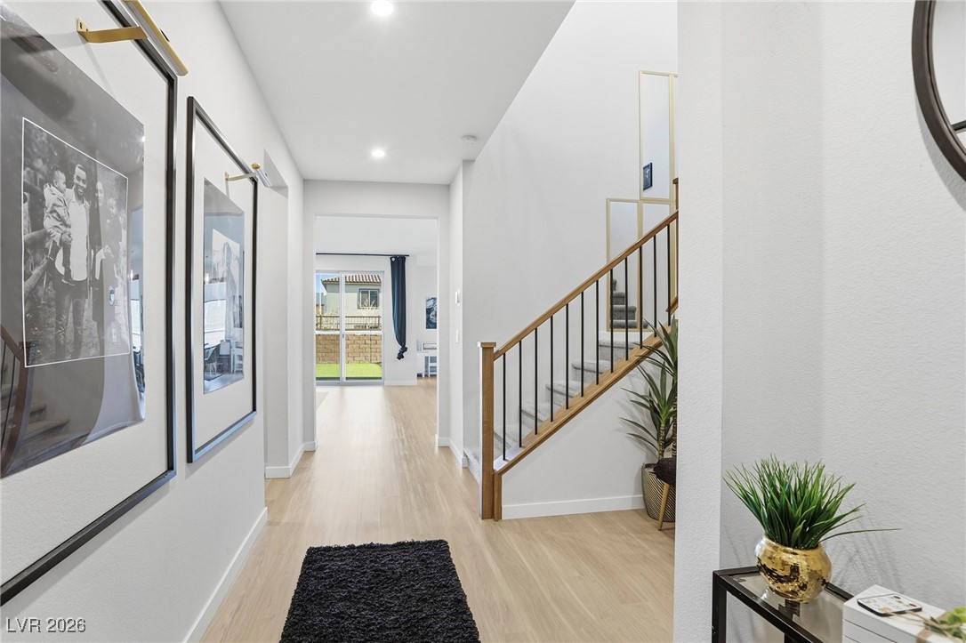 6938 Fordham Creek Street