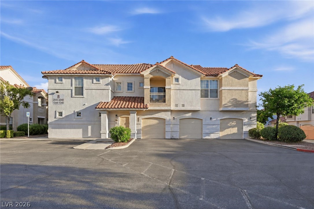 8555 W Russell Road 1048