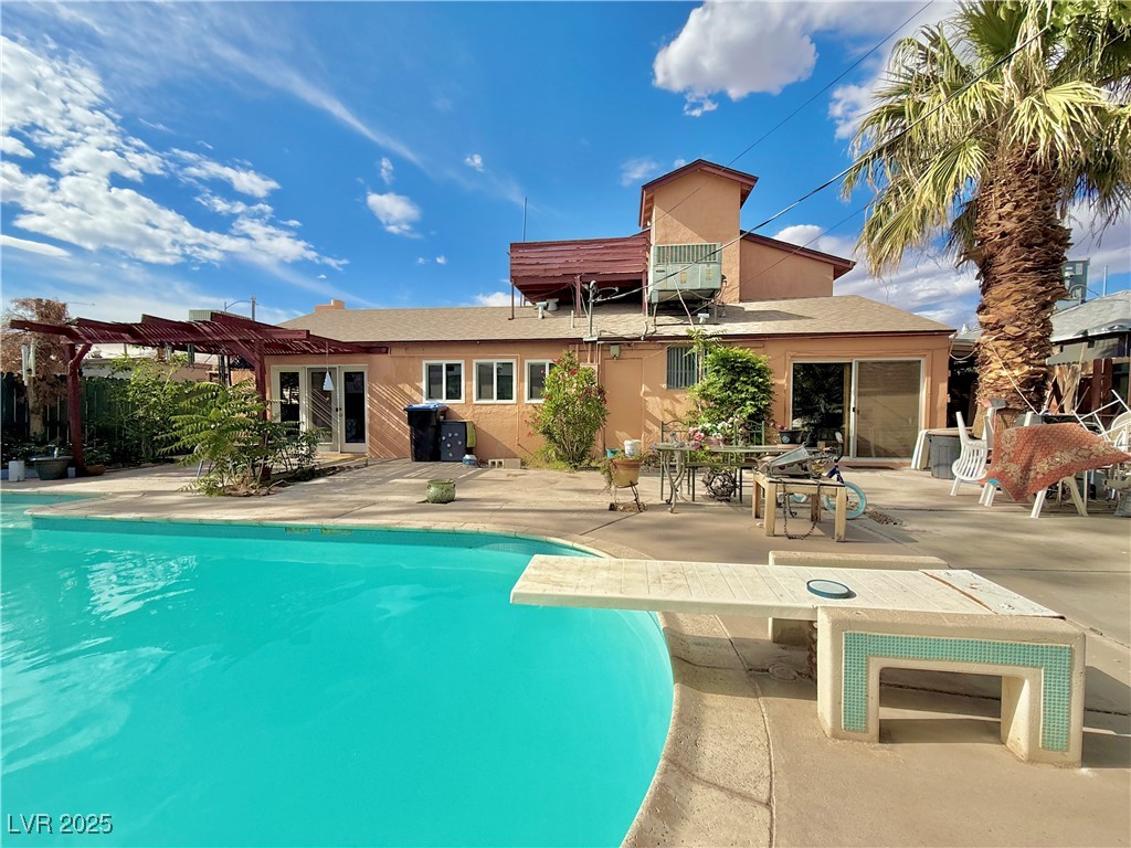 107 Elm Street, Henderson, Nevada image 3