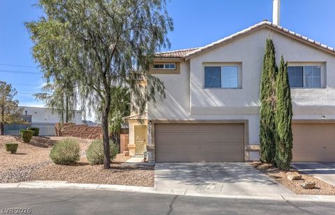 Photo of 787 Peregrine Falcon Street, Henderson, NV 89015 (MLS # 2764974)