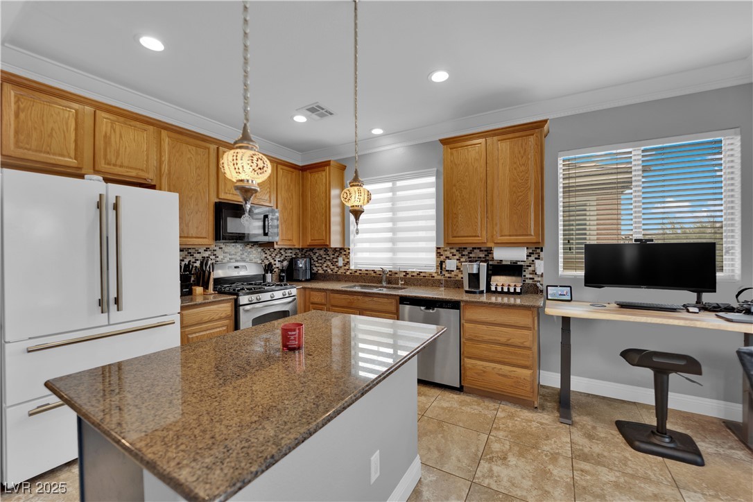 765 Crimson Peak Place, Henderson, Nevada image 4
